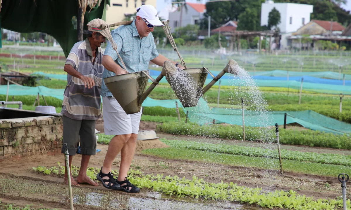 Làng rau Trà Quế - làng du lịch tốt nhất thế giới