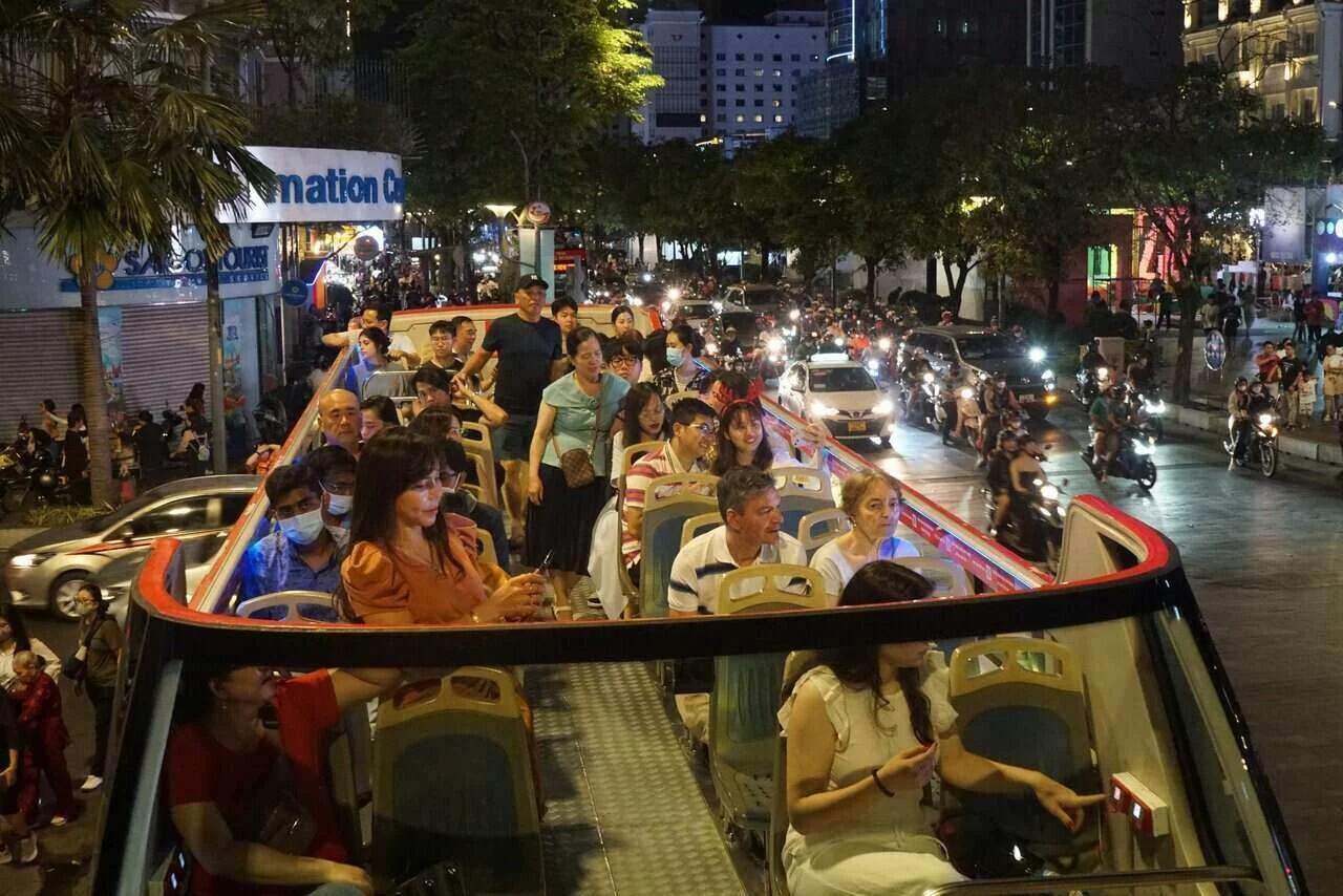 Thành phố đầu tiên tại Việt Nam có tour xe buýt 2 tầng 2424-3.webp